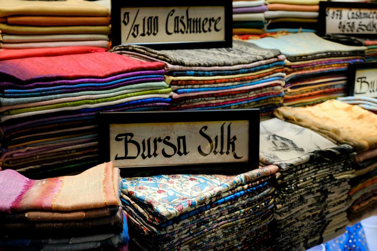 5 Unique Textile Techniques Preserved by Mountain Communities